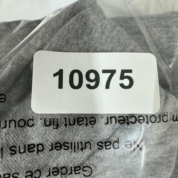 Taylor Swift The Eras Tour 2023-2024 Official Merch Quarter Zip Size Small - Picture 8 of 8